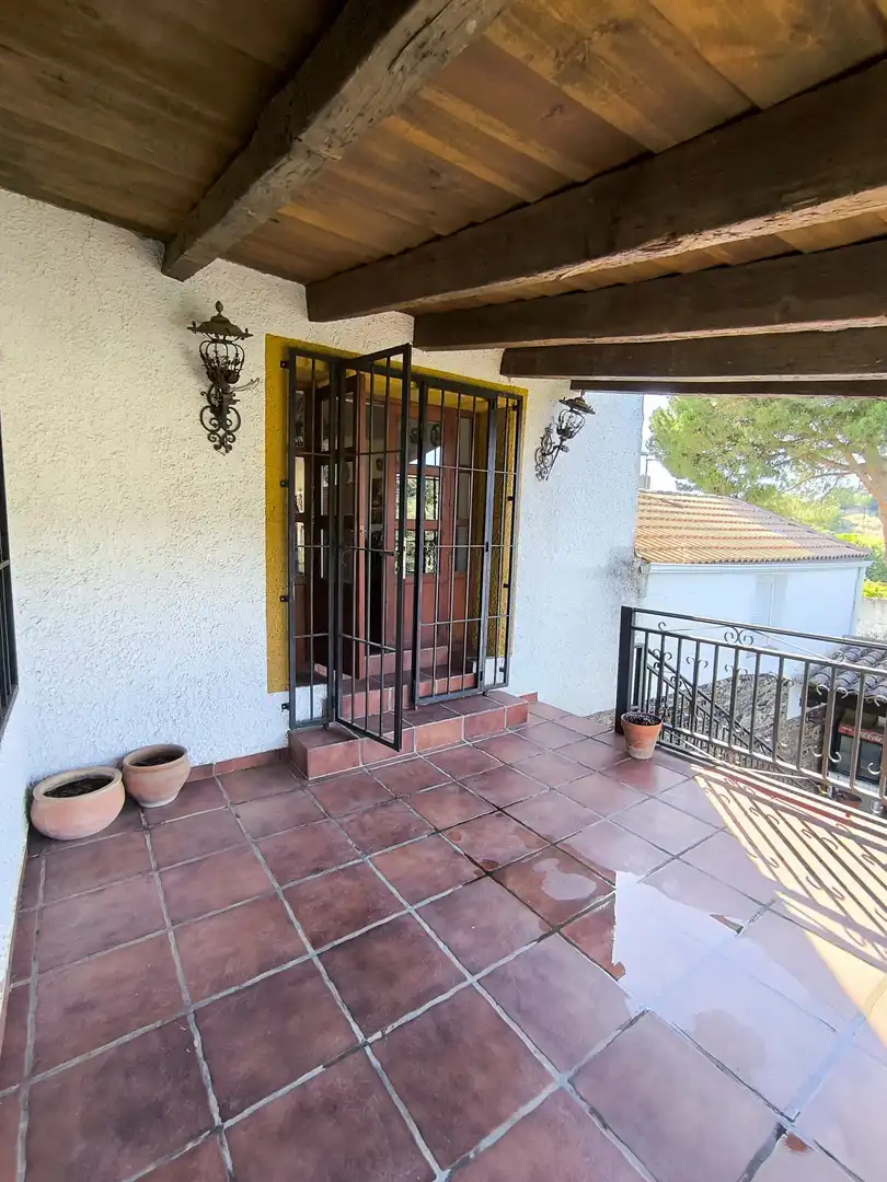 Casa o xalet en venda en Baños de la Encina amb Aire condicionat, Jardí privat i Terrassa