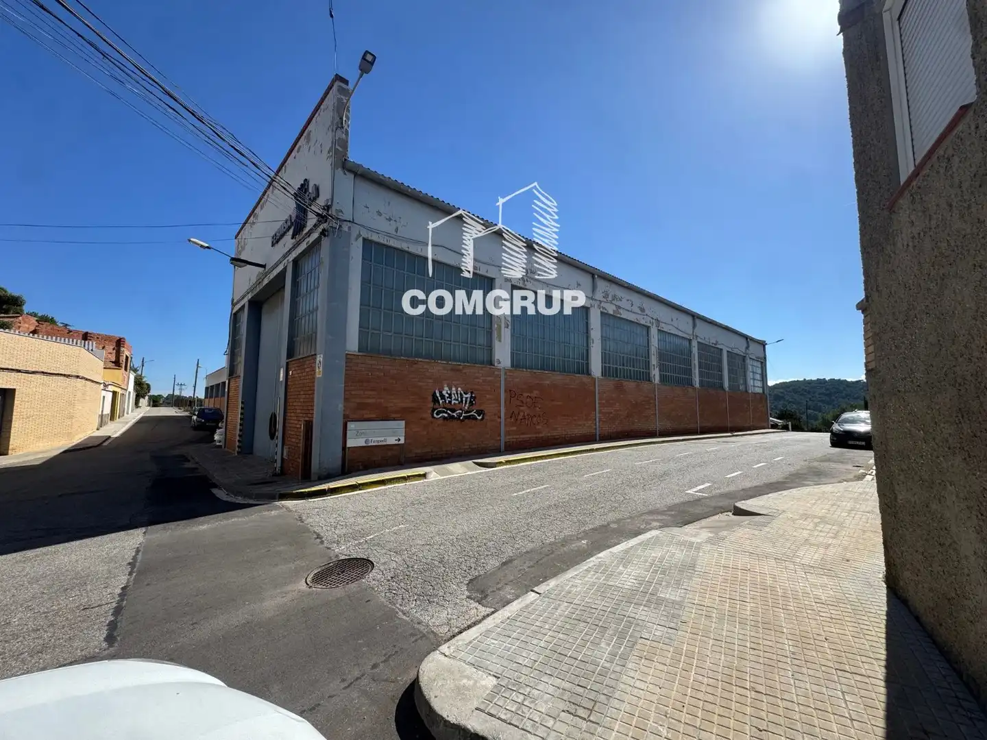 Vista exterior de Nau industrial en venda en Vallbona d'Anoia