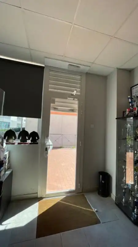 Local en venda en Parla amb Aire condicionat i Calefacció