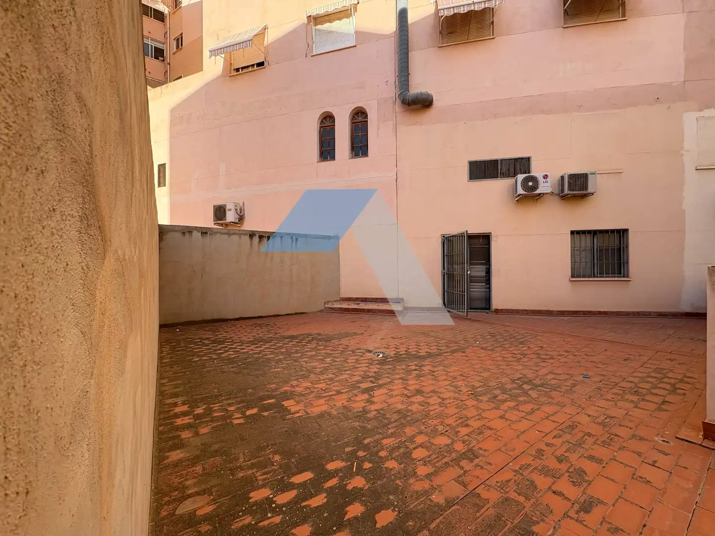Exterior view of Office for rent in Alicante / Alacant
