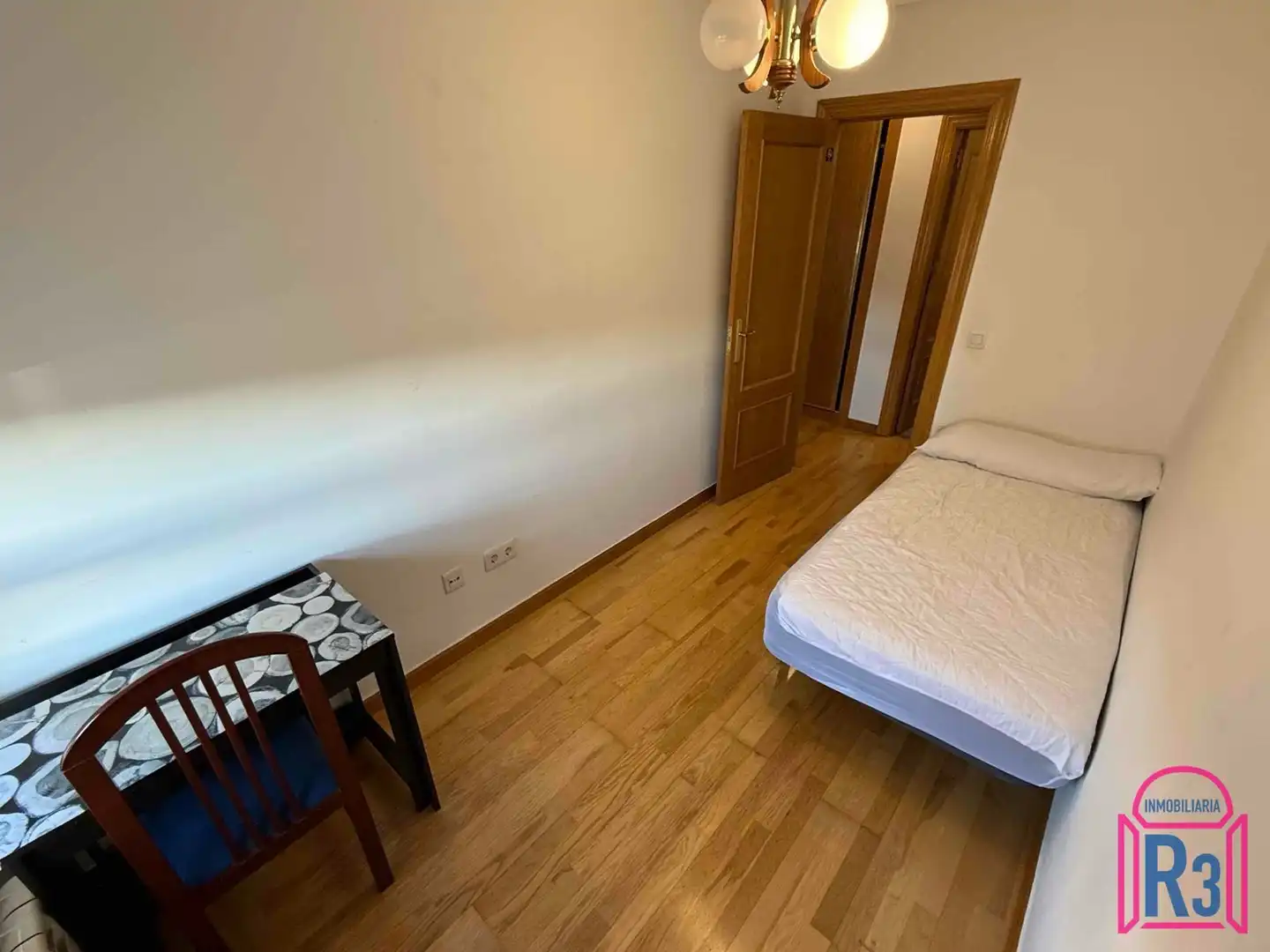 Flat for rent in Santiago Apostol, Trobajo del Camino