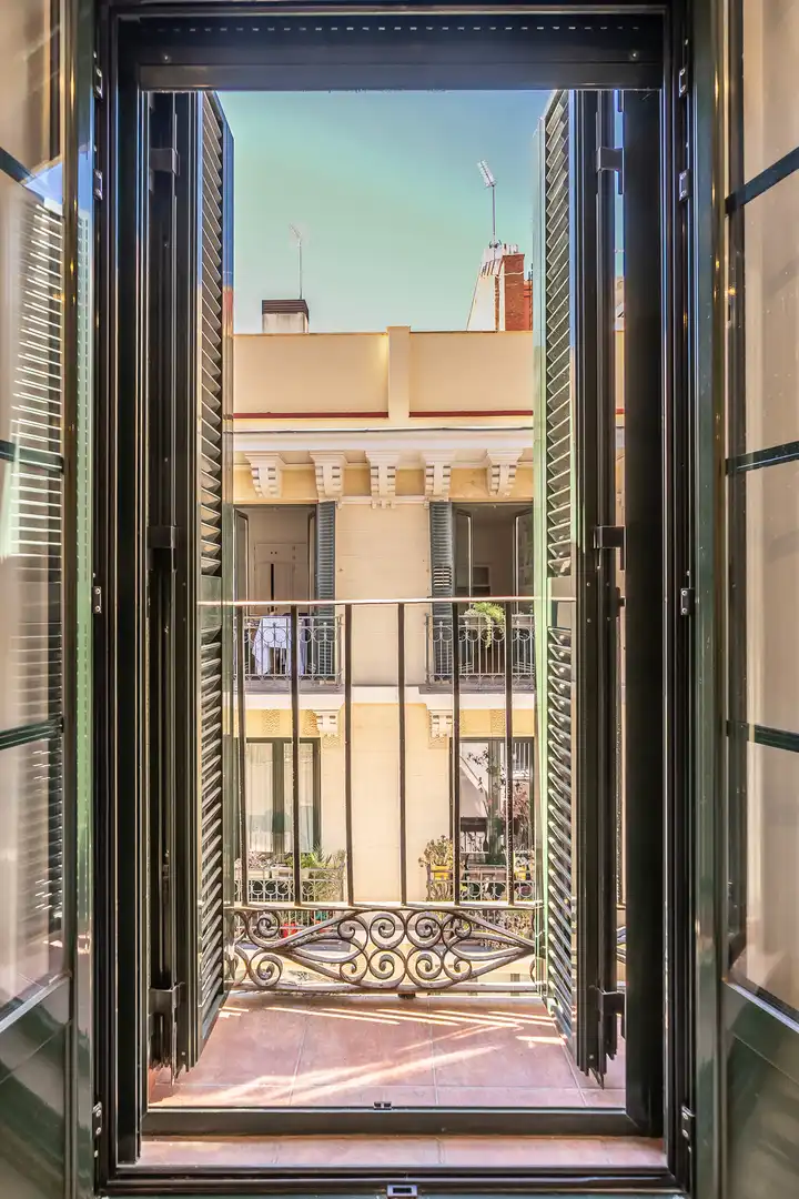 Flat with terrace for sale in Calle SAN ISIDRO LABRADOR, imagen 3