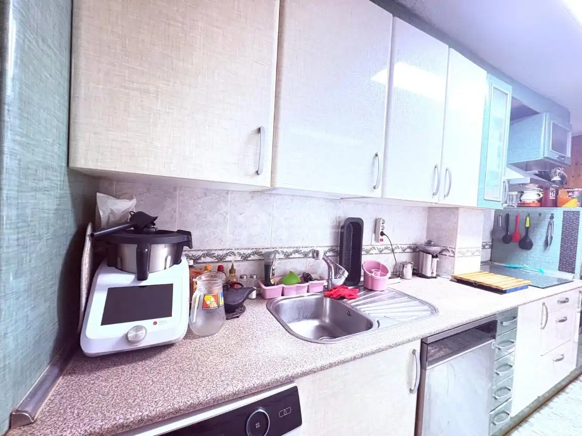 Kitchen of Flat for sale in Fuenlabrada  with Air Conditioner and Heating