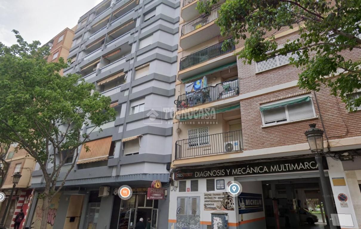 Vista exterior de Pis en venda en  Valencia Capital amb Balcó
