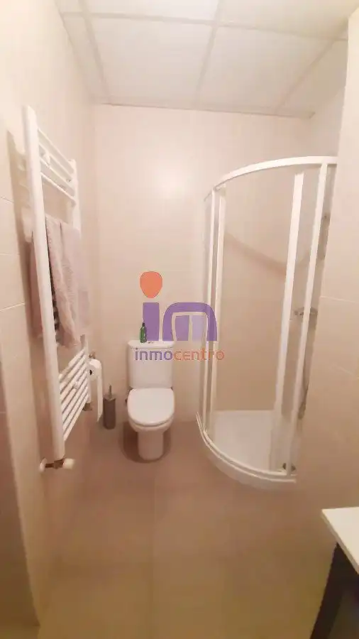 Habitación de Casa o chalet en venta en Valdepeñas con Aire acondicionado, Calefacción y Jardín privado
