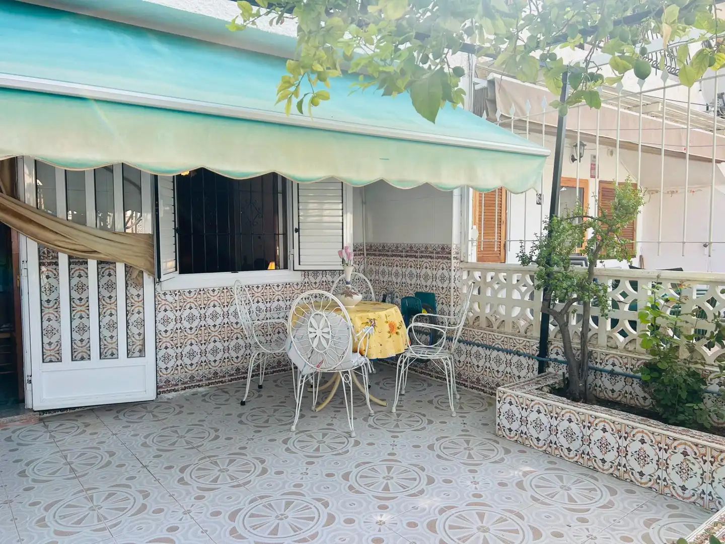 Terrassa de Casa o xalet en venda en San Pedro del Pinatar amb Aire condicionat, Jardí privat i Traster