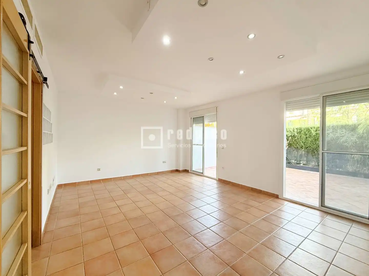Vista exterior de Casa o chalet en venta en Rincón de la Victoria con Aire acondicionado, Jardín privado y Terraza