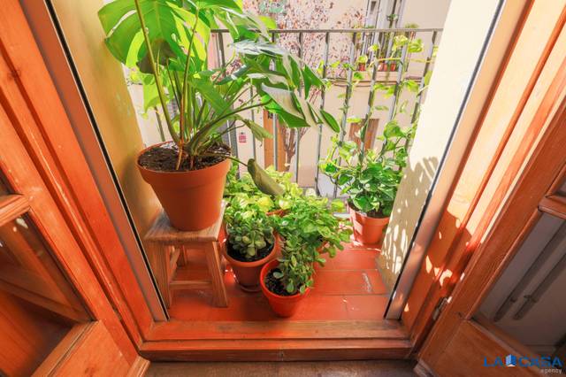 Piso en Venta en Carrer dels Jocs Florals en Sants