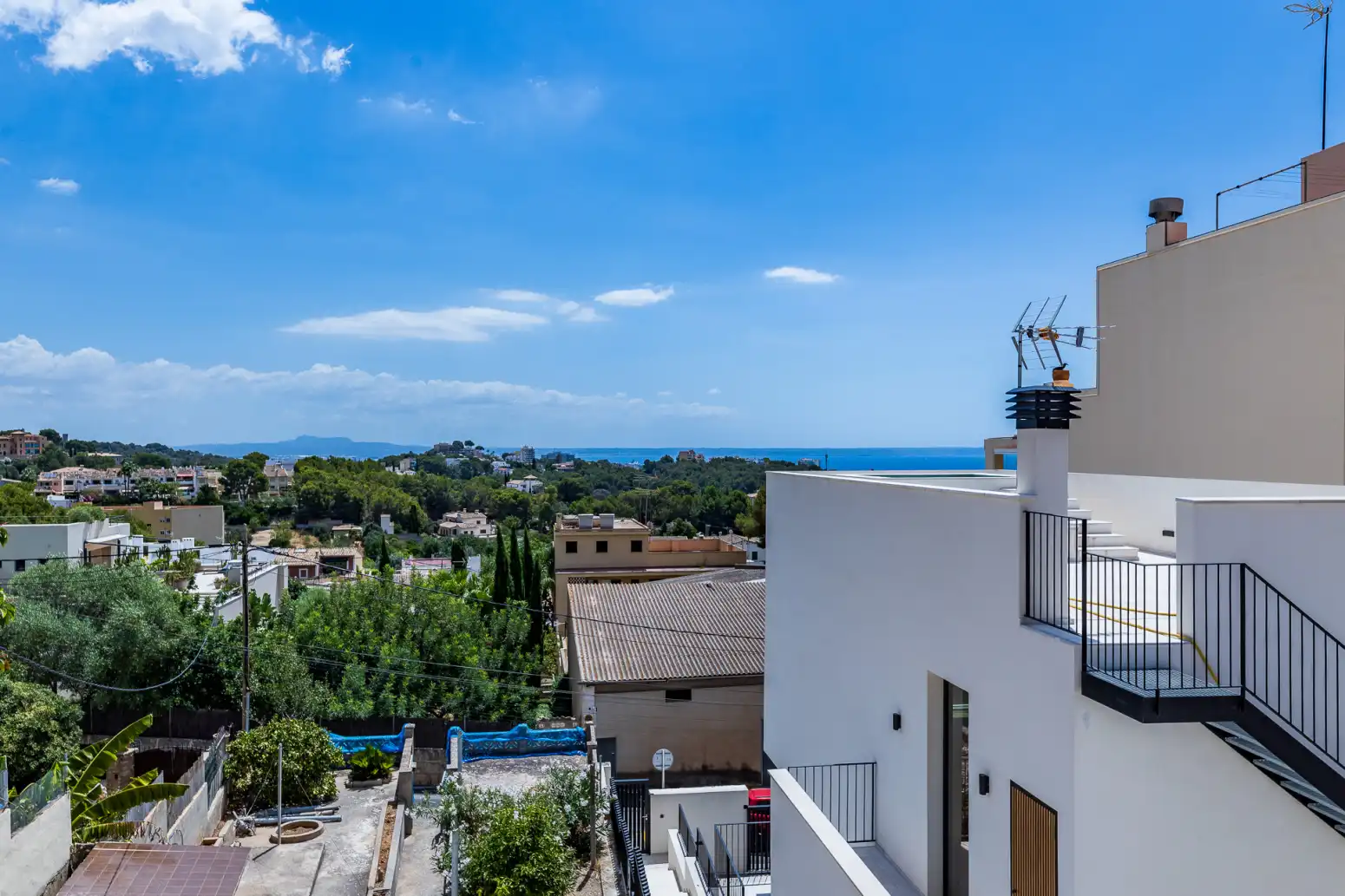 Exterior view of Detached homes for sale in  Palma de Mallorca  with Terrace and Storage room