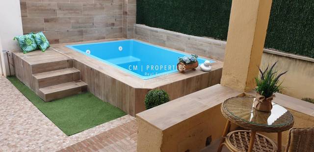 Casa-chalet en Alquiler en 302 en La Cañada