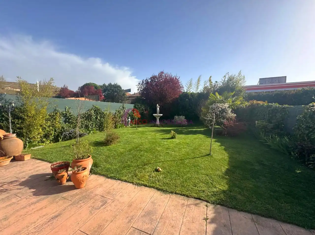 Garden of Detached homes for sale in Buniel  with Heating, Private garden and Storage room