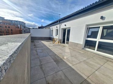 Penthouse with lift for sale in Calle Llano Ponte