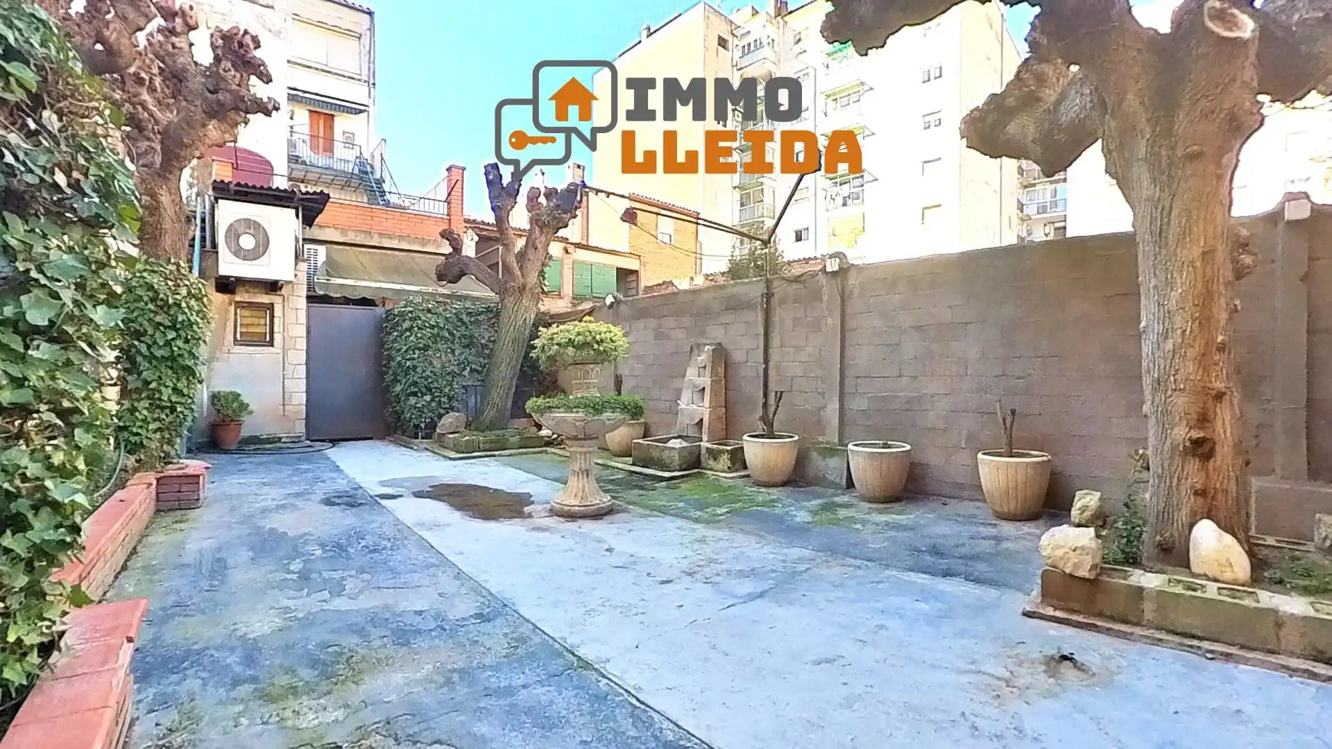 Vista exterior de Piso en venta en Balaguer con Calefacción, Jardín privado y Terraza