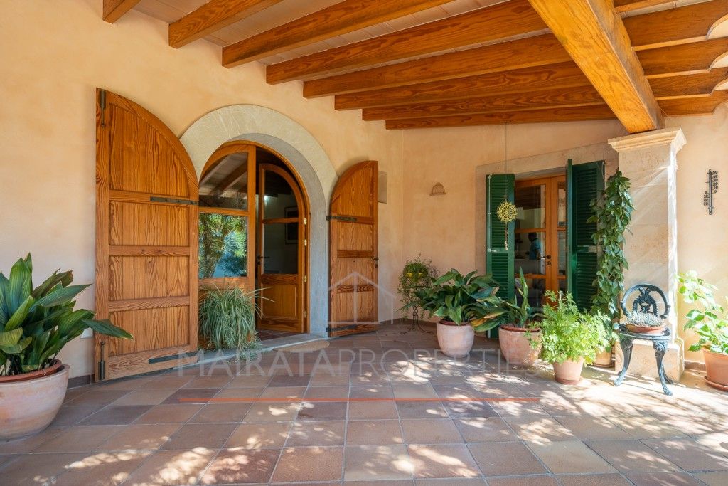 Houses for sale in Llubí  with Air Conditioner, Heating and Terrace