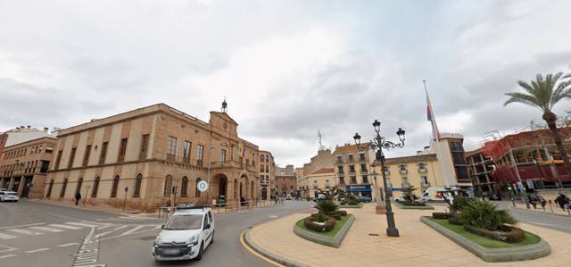 Garaje en Alquiler en Calle Palma del Río, 2 en Centro ciudad