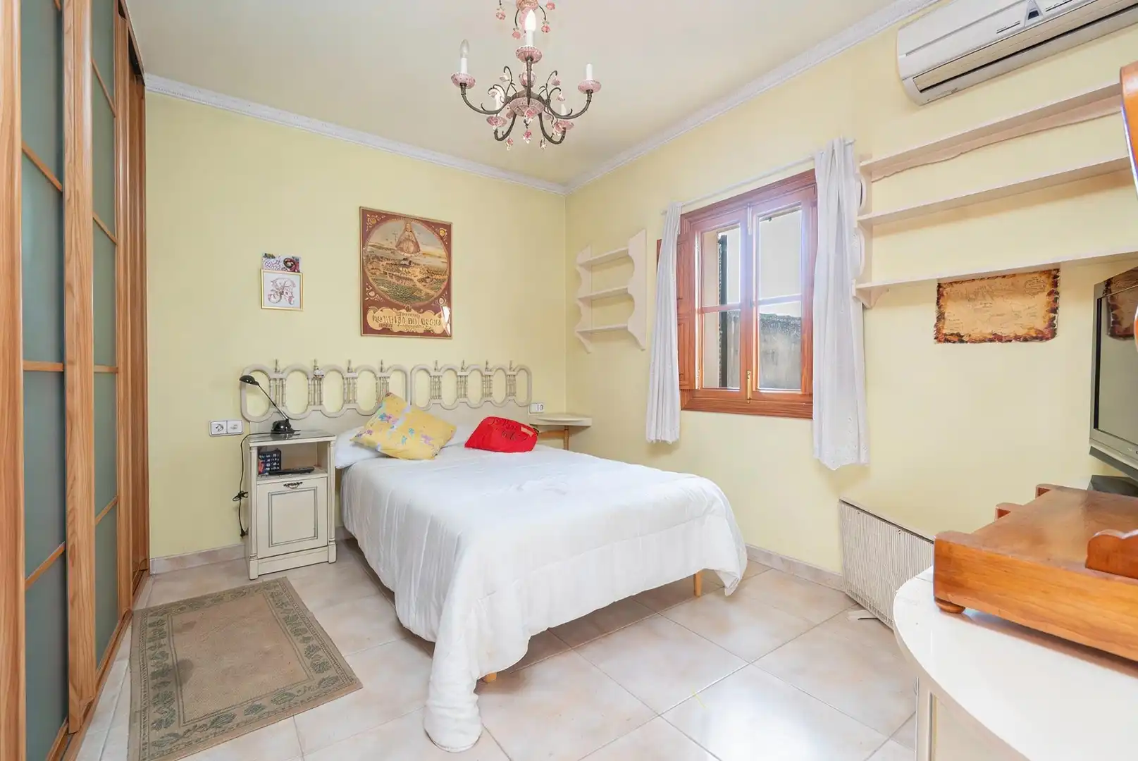 Dormitori de Casa o xalet en venda en  Palma de Mallorca amb Calefacció, Jardí privat i Terrassa