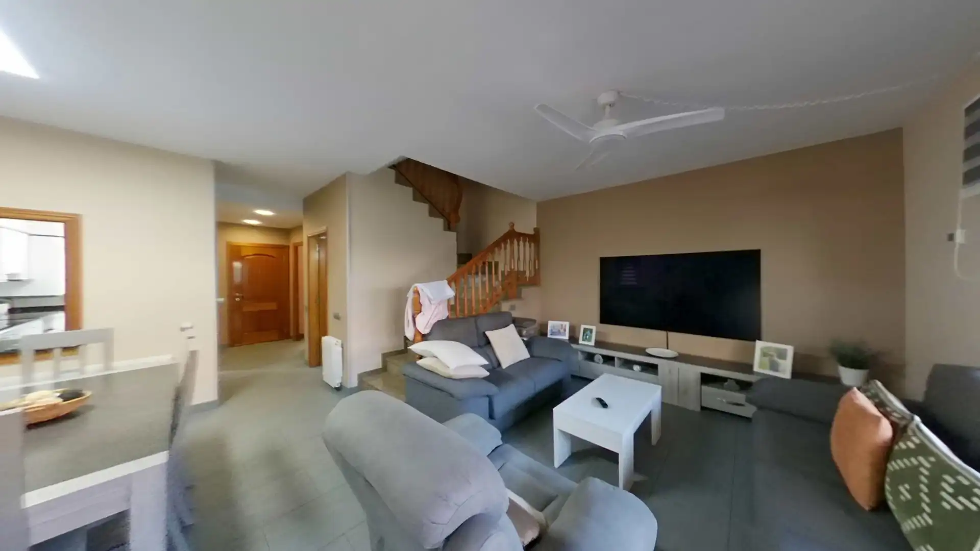 Living room of Houses for sale in Sabadell  with Air Conditioner, Heating and Private garden