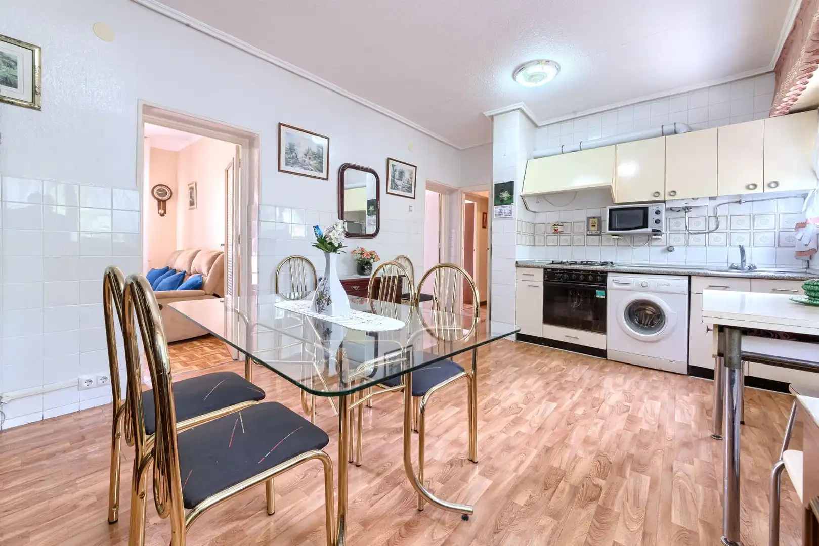 Kitchen of Flat for sale in Abanto y Ciérvana-Abanto Zierbena, Bizkaia