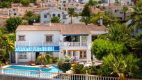 Vista exterior de Casa o xalet en venda en Benitachell / El Poble Nou de Benitatxell amb Terrassa, Piscina i Balcó