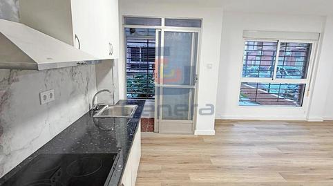 Foto 3 de Planta baja en venta en Calle Primavera, 19, Carolinas Altas, Alicante / Alacant