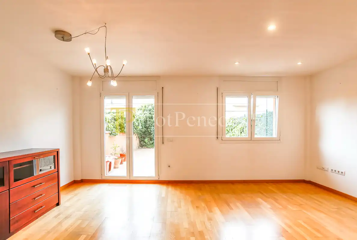 Detached homes for sale in Carrer del Carme, Avinyonet del Penedès