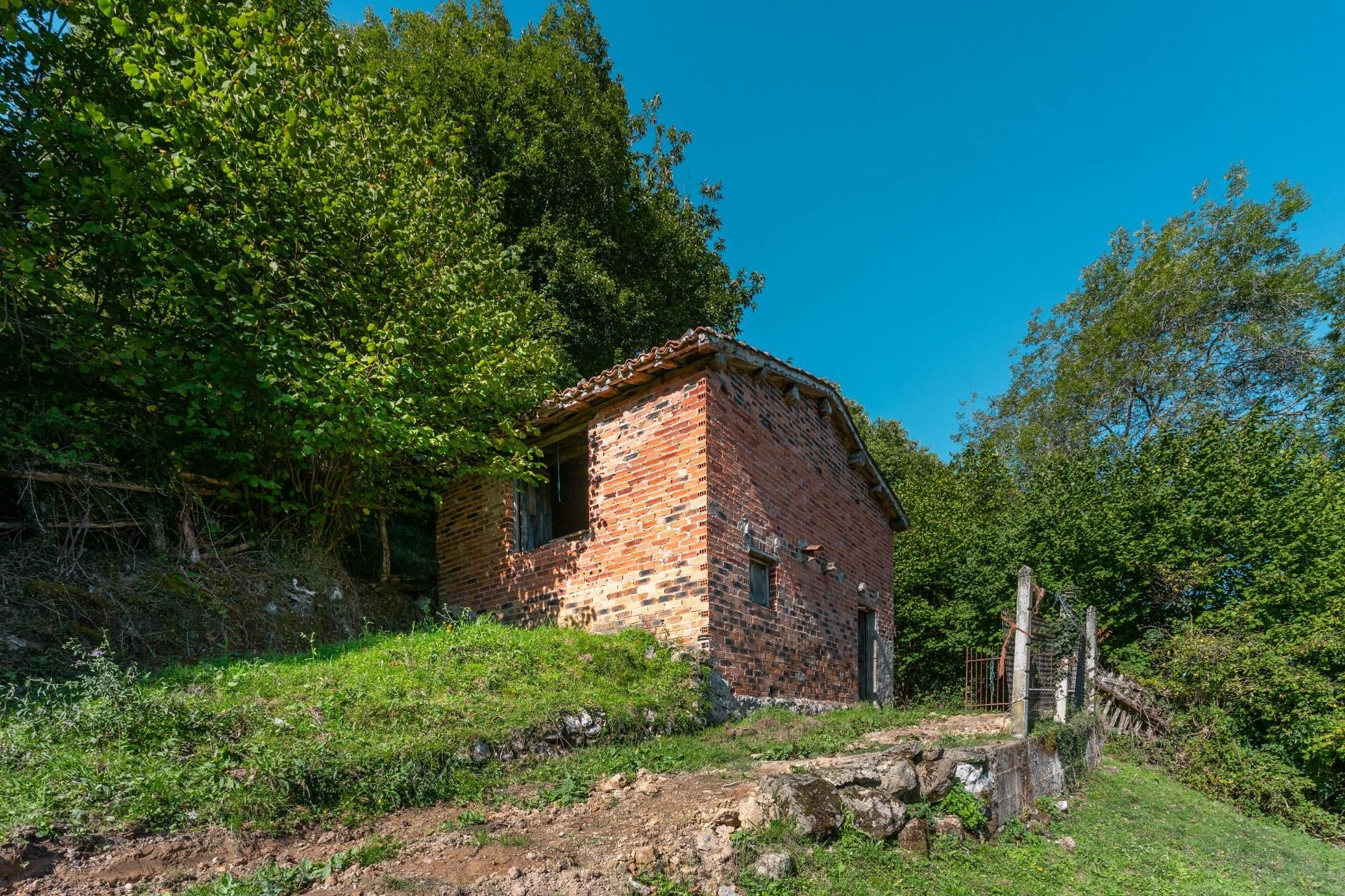 Vista exterior de Casa o xalet en venda en Bimenes