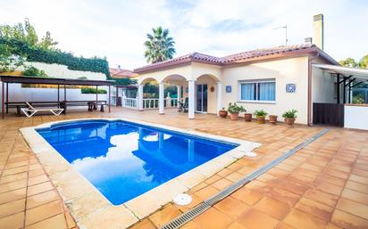 Piscina de Casa o xalet en venda en Calonge amb Calefacció, Jardí privat i Piscina