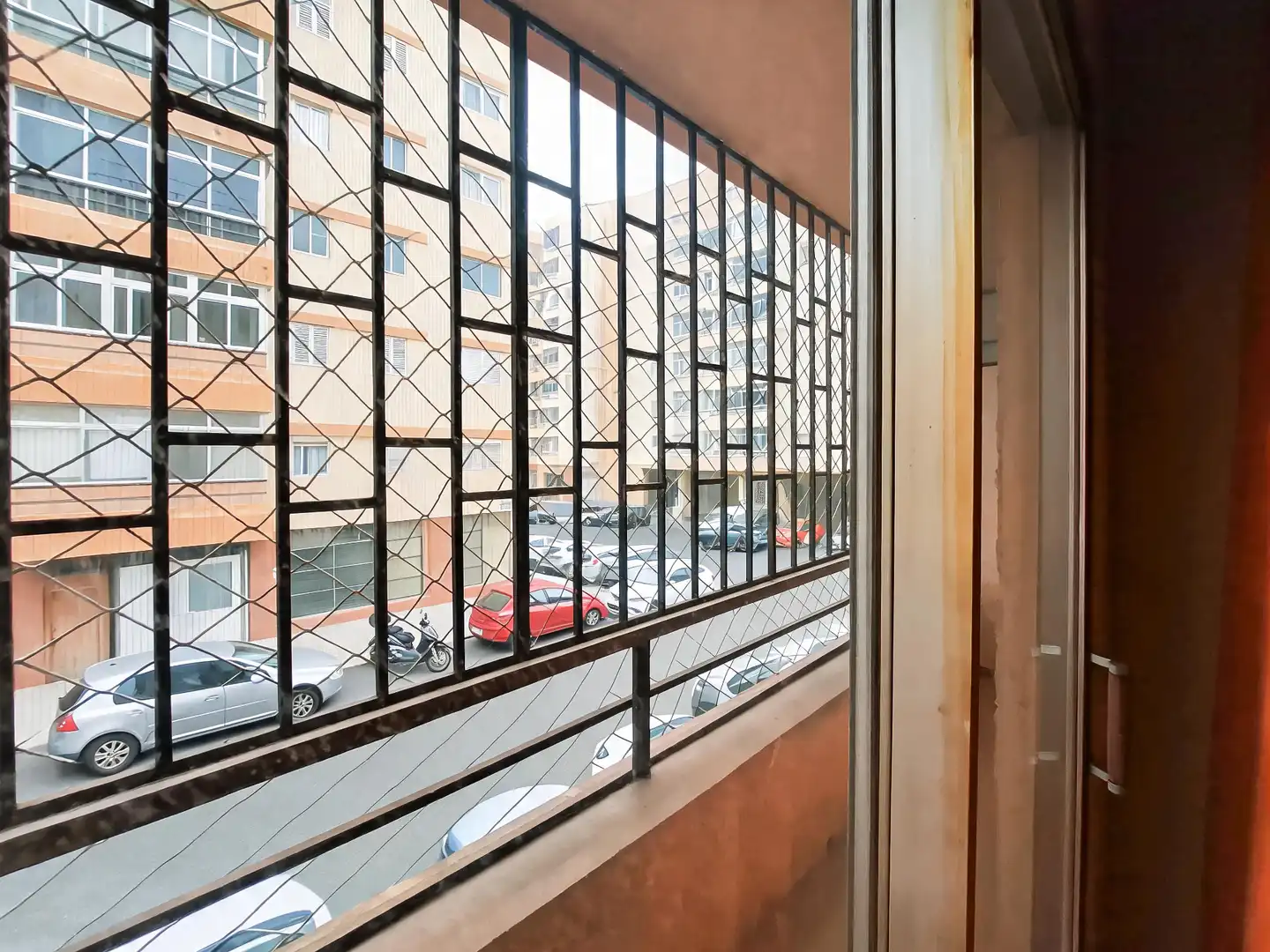 Vista exterior de Pis en venda en Las Palmas de Gran Canaria amb Traster, Moblat i Balcó