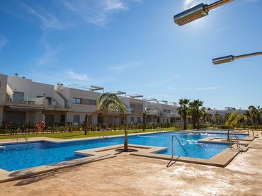 Bungalow avec piscine à vendre à Desamparados - Hurchillo - Torremendo