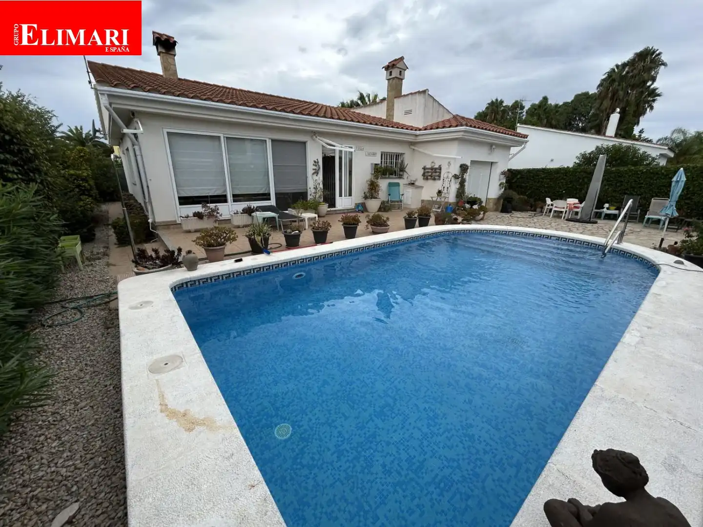 Villa avec piscine à vendre à Eucaliptus- Poble Nou del Delta
