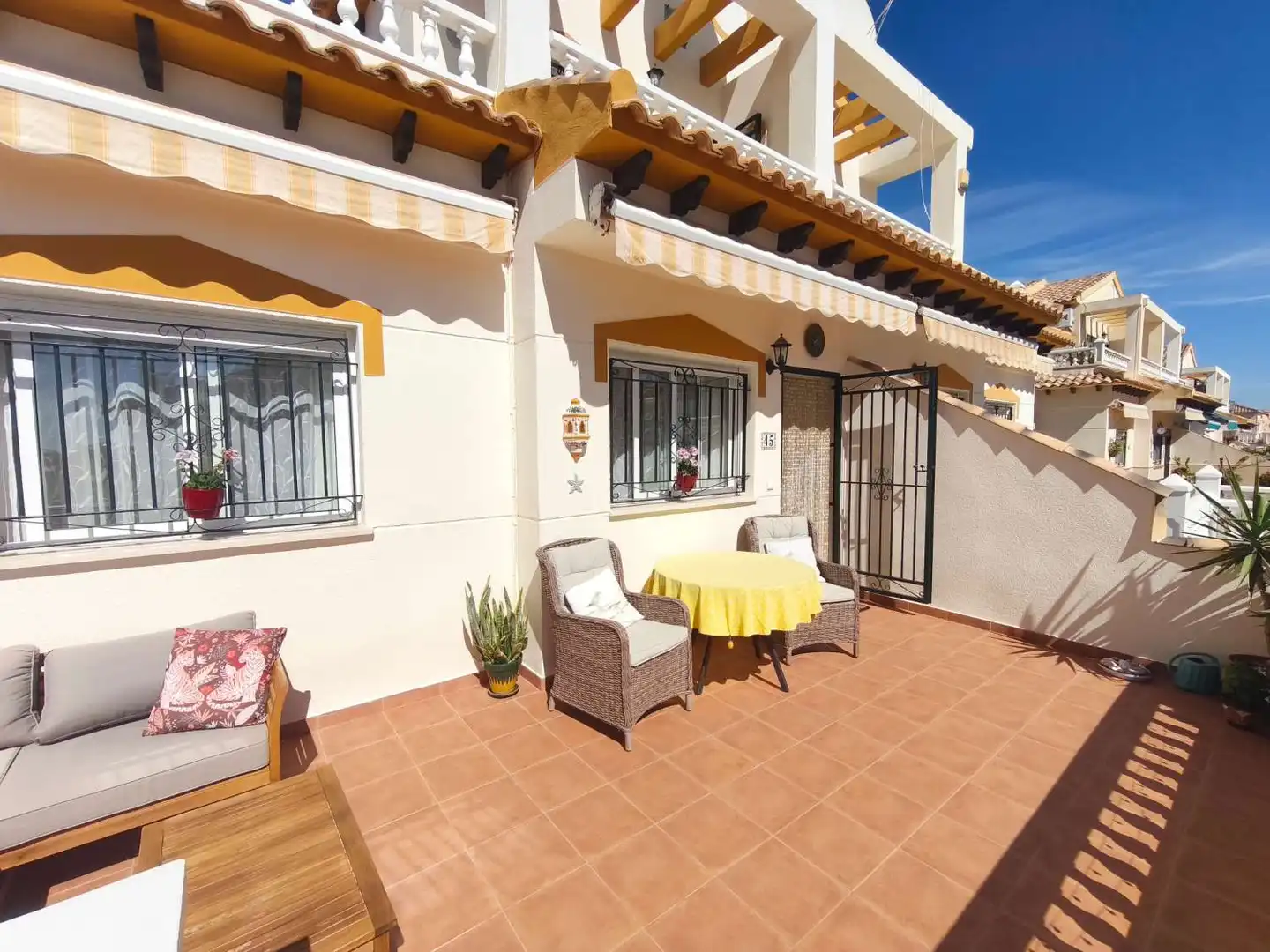 Dúplex con piscina en venta en Orihuela Costa, imagen 3