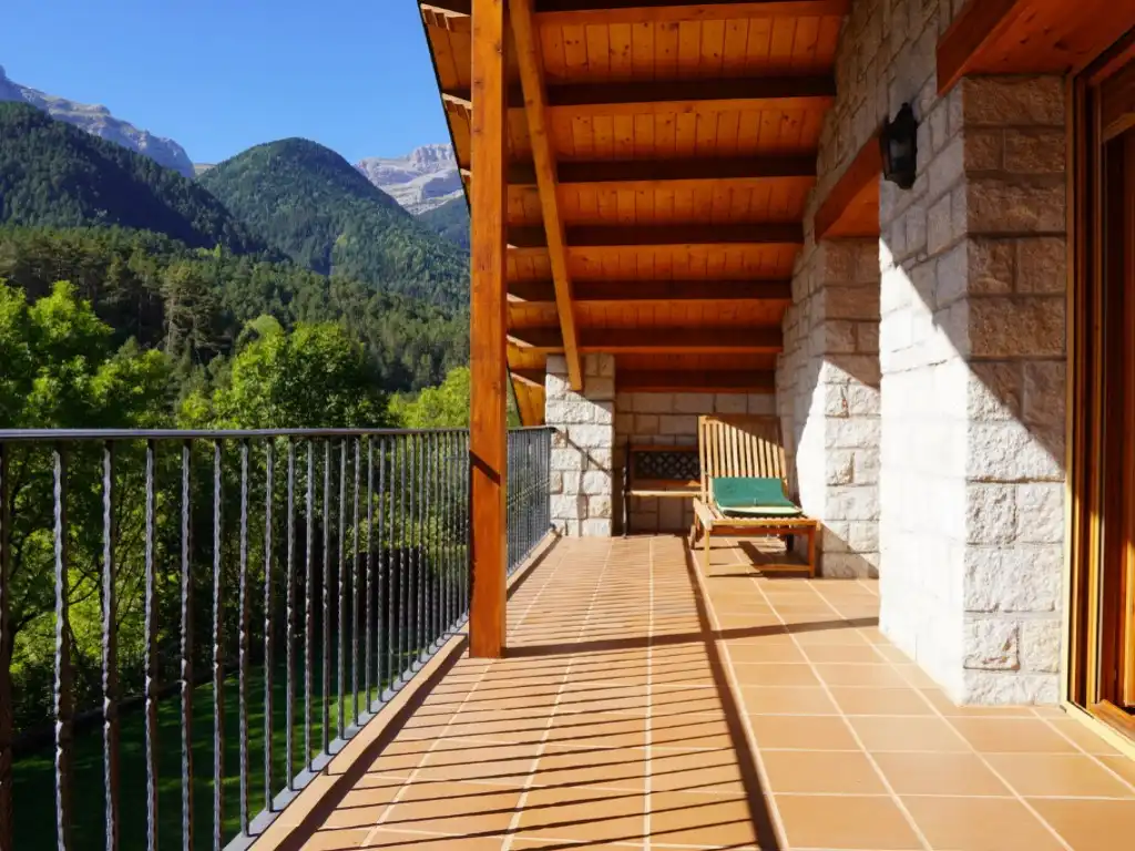 Terrace of Houses for sale in Bielsa, Huesca