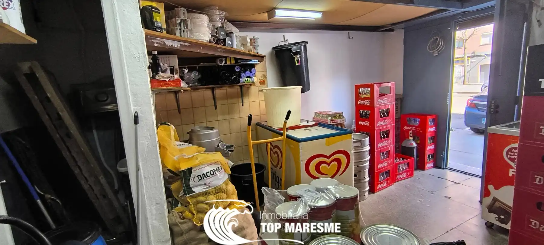 Geschaftsraum zum Verkauf in Sant Adrià de Besòs mit Klimaanlage, Heizung und Terrasse