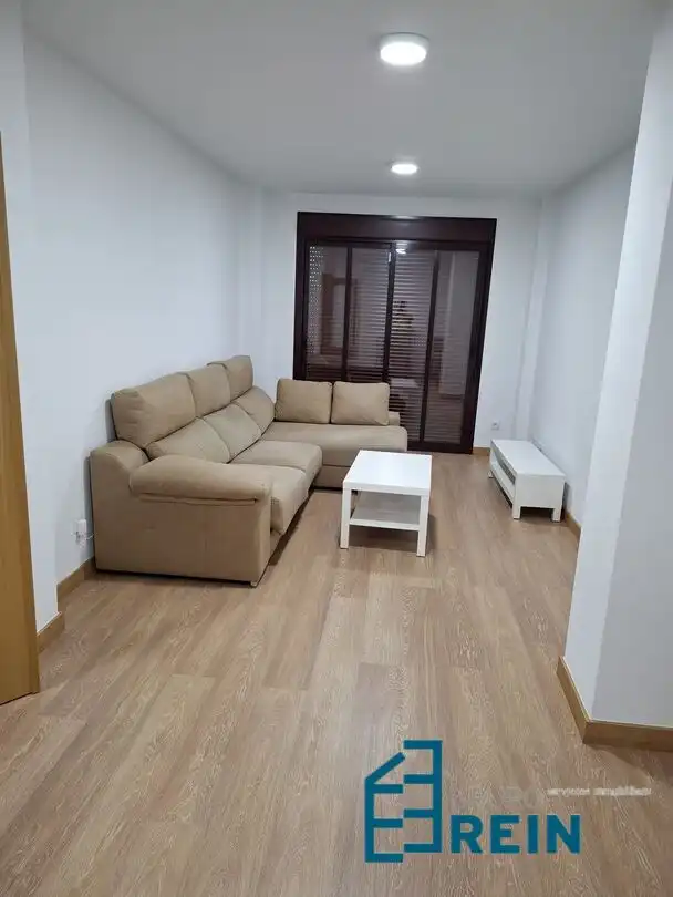 Piso de alquiler en Maqueda