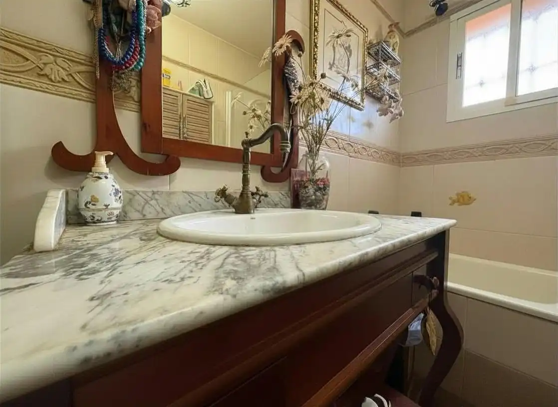Casa amb terrassa en venda a La Granja - La Colina - Los Pastores, imagen 14