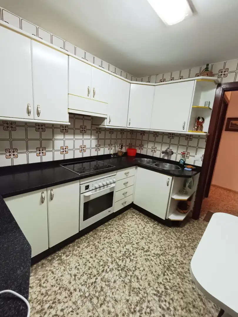 Kitchen of Flat for sale in Córdoba  with Air Conditioner and Balcony