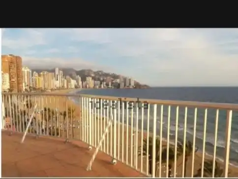 Flat for sale in Avenida Martínez alejos 7, imagen 2