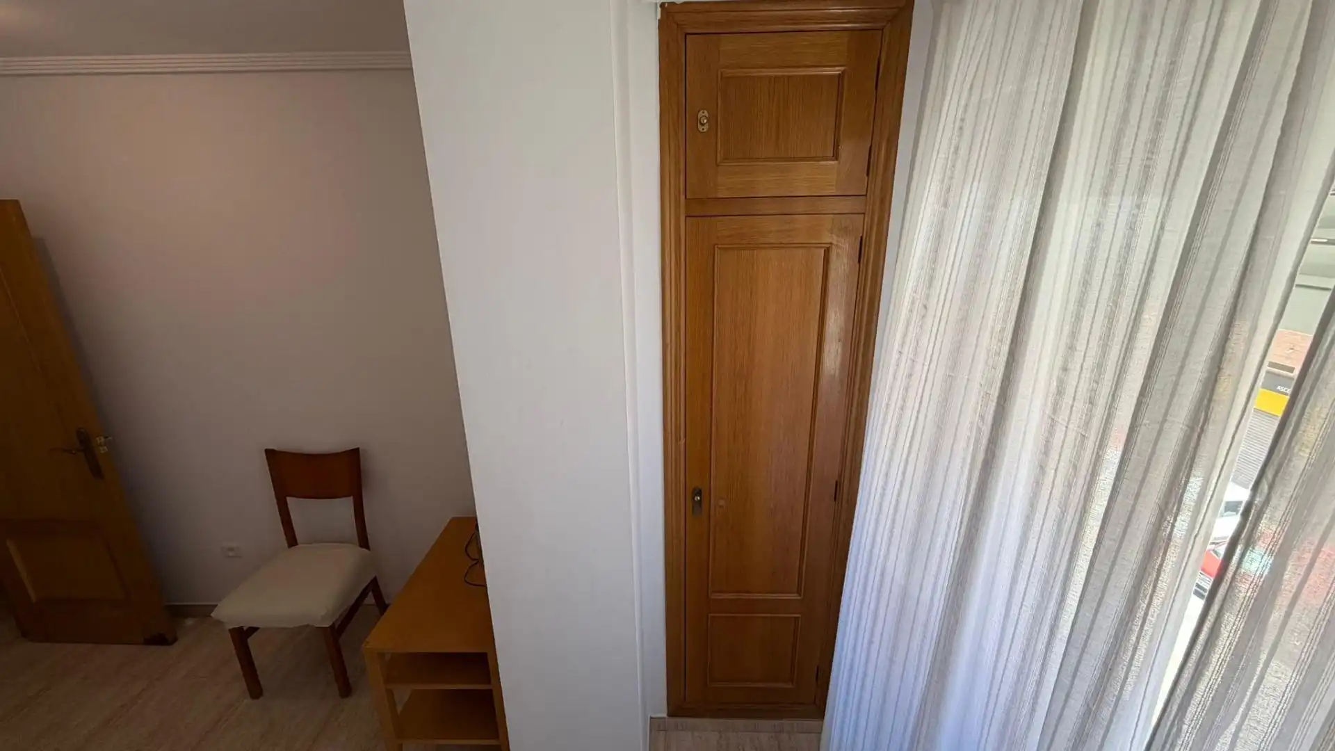 Habitación de Apartamento en venta en Castellón de la Plana / Castelló de la Plana con Terraza, Trastero y Amueblado