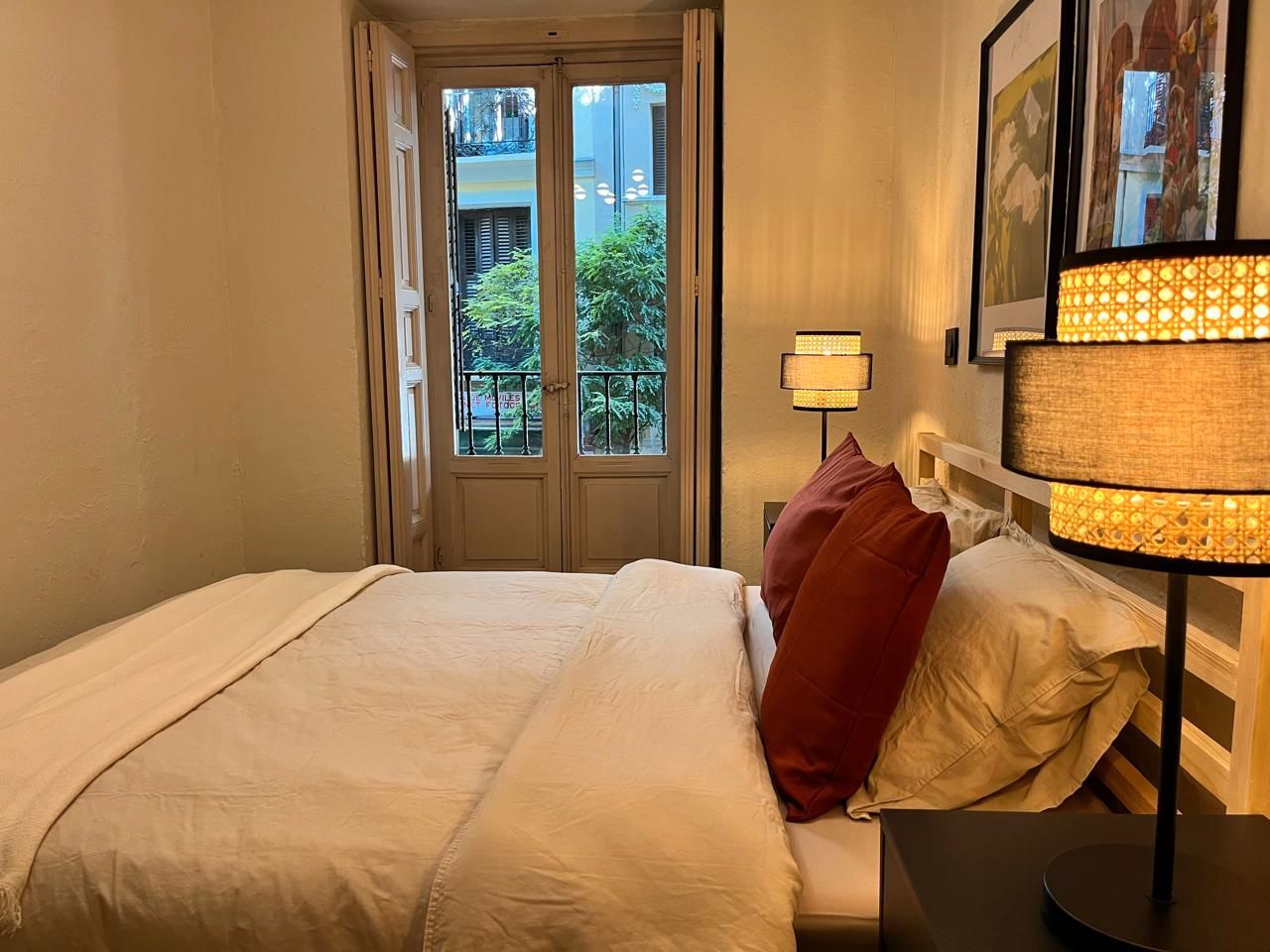 Dormitori de Pis per a compartir en  Madrid Capital amb Aire condicionat, Calefacció i Moblat