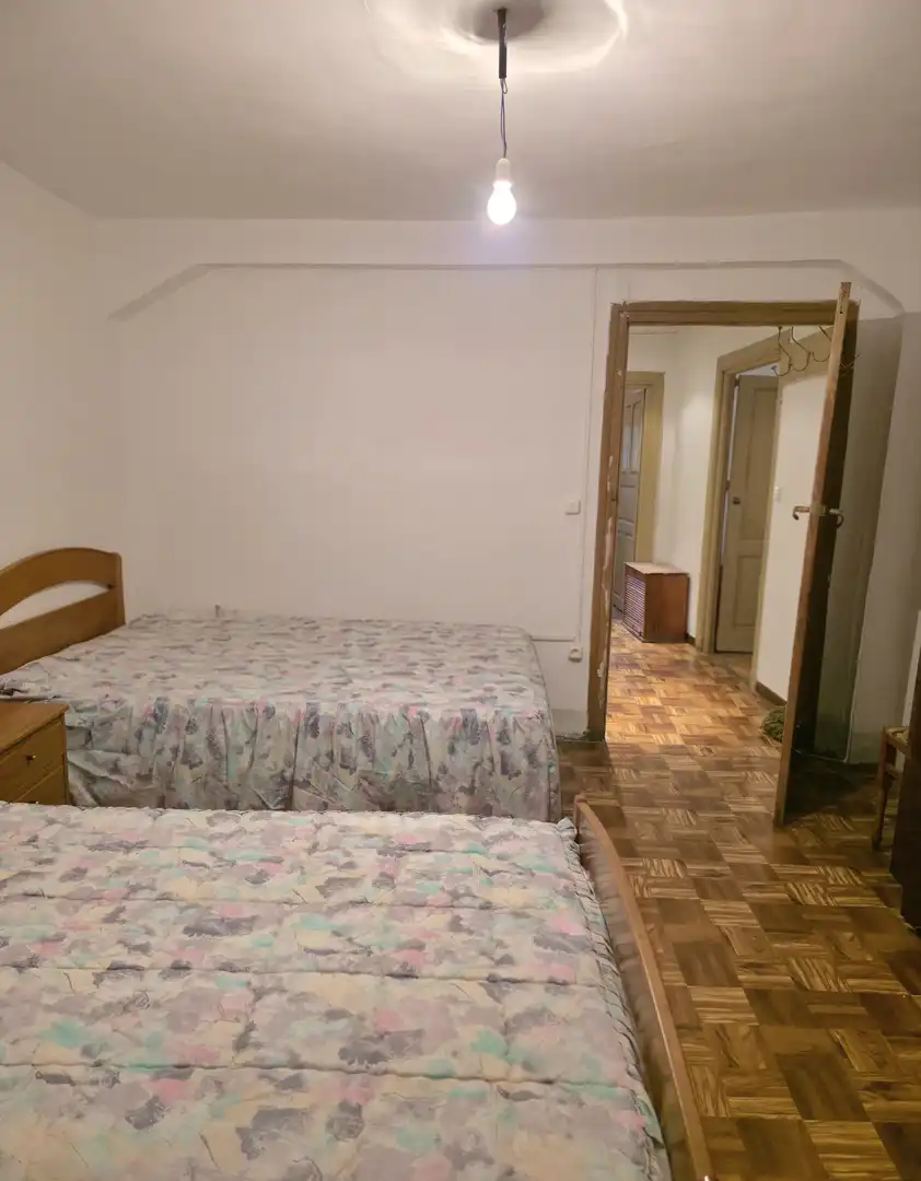 Habitación de Casa o chalet en venta en Barruelo de Santullán con Calefacción, Jardín privado y Trastero