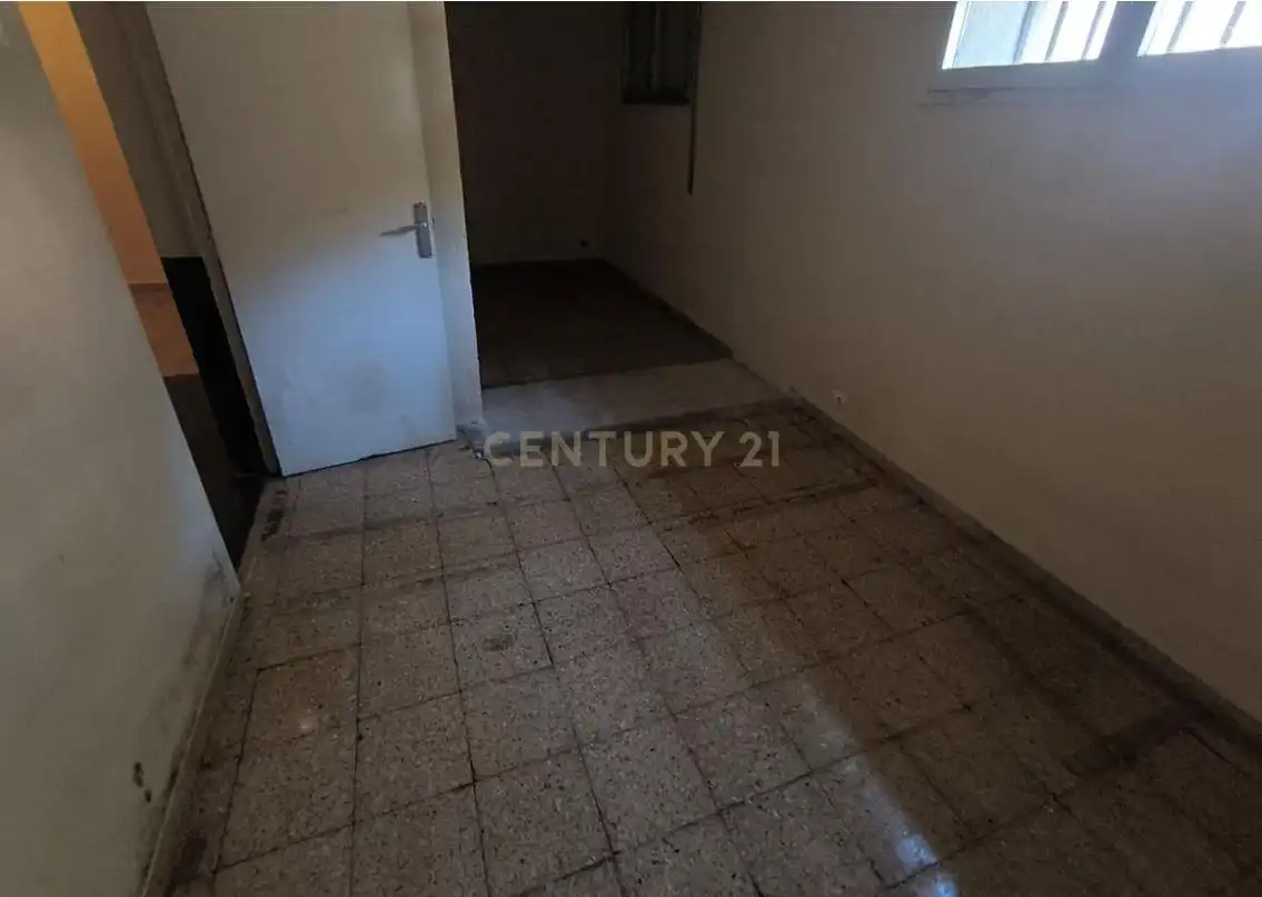 Flat for sale in Ripollet