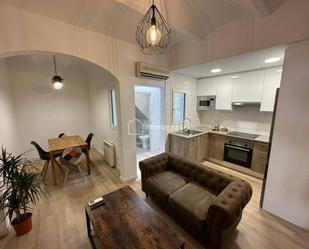 Sala d'estar de Casa o xalet en venda en Girona Capital amb Aire condicionat, Calefacció i Parquet