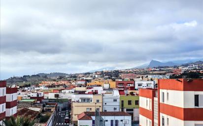 Exterior view of Flat for sale in San Cristóbal de la Laguna  with Storage room, Oven and Balcony