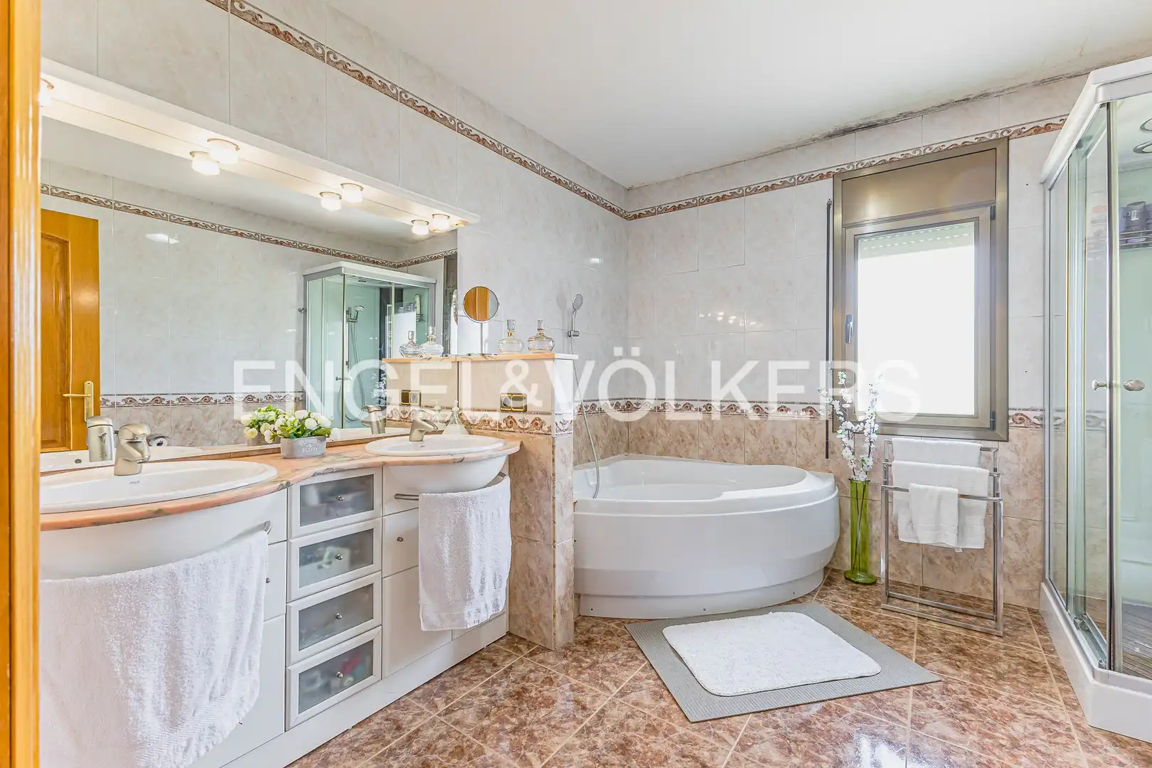 Casa amb terrassa en venda a Torrelles de Foix, imagen 27