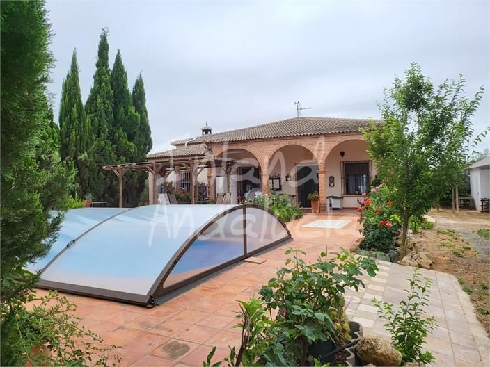 Piscina de Casa o xalet en venda en Casariche amb Aire condicionat, Traster i Piscina