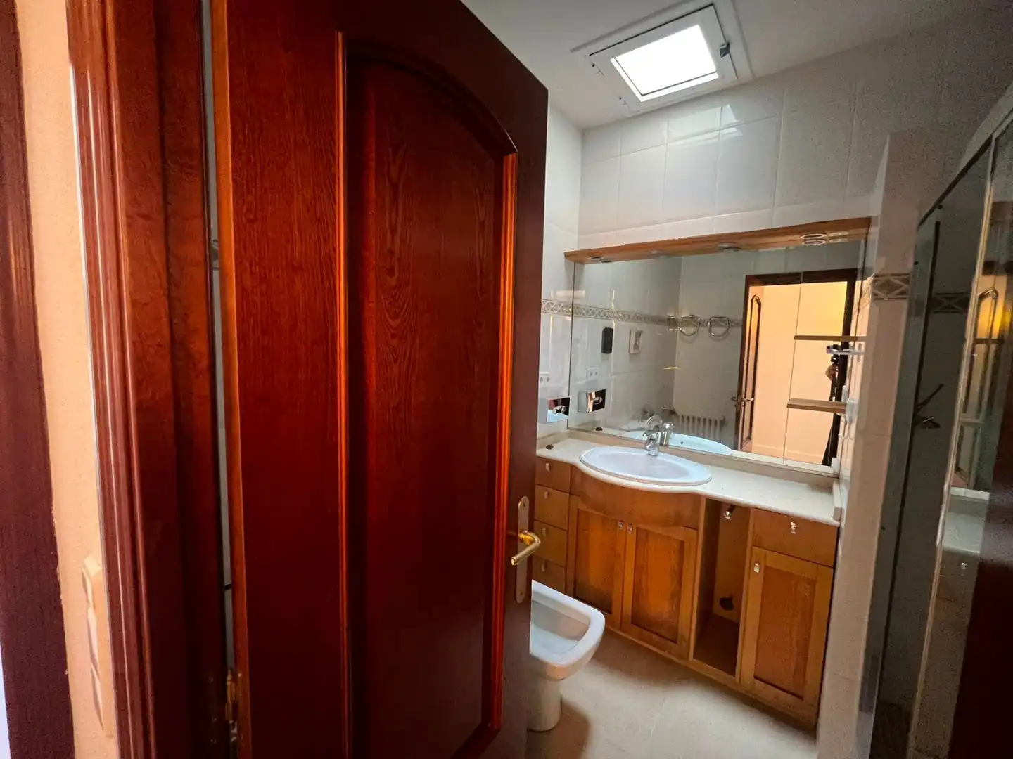 Bany de Casa o xalet de lloguer en Gelida amb Jardí privat, Traster i Piscina