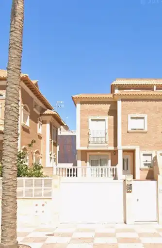Casa in vendita a Avenida Ciudad de Cádiz 40