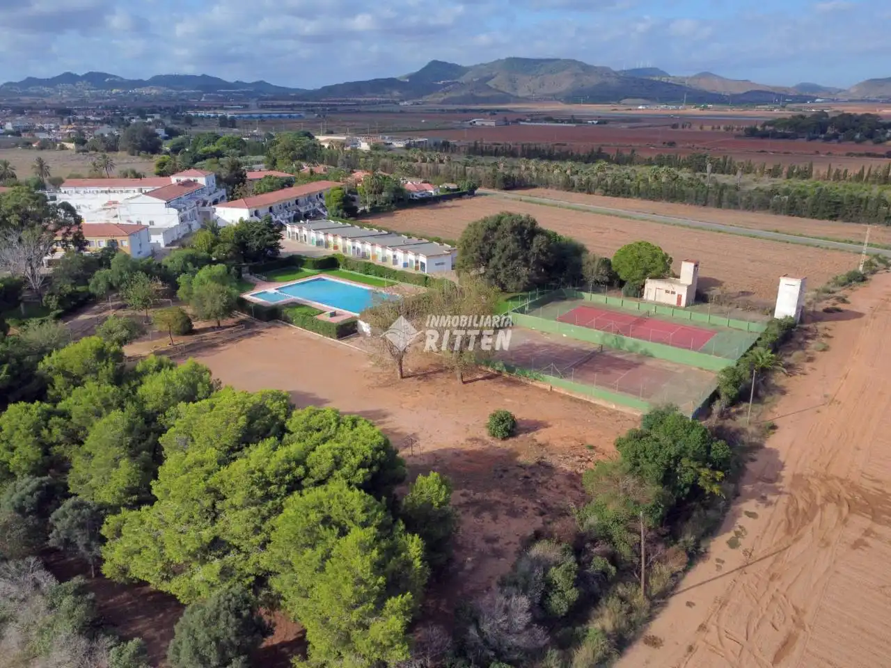 Flat with pool for sale in Urbanizacion paraiso park 2, imagen 36