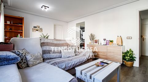 Foto 3 de Piso en venta en Calle del Río Nervión, Pueblo Nuevo, Madrid Capital