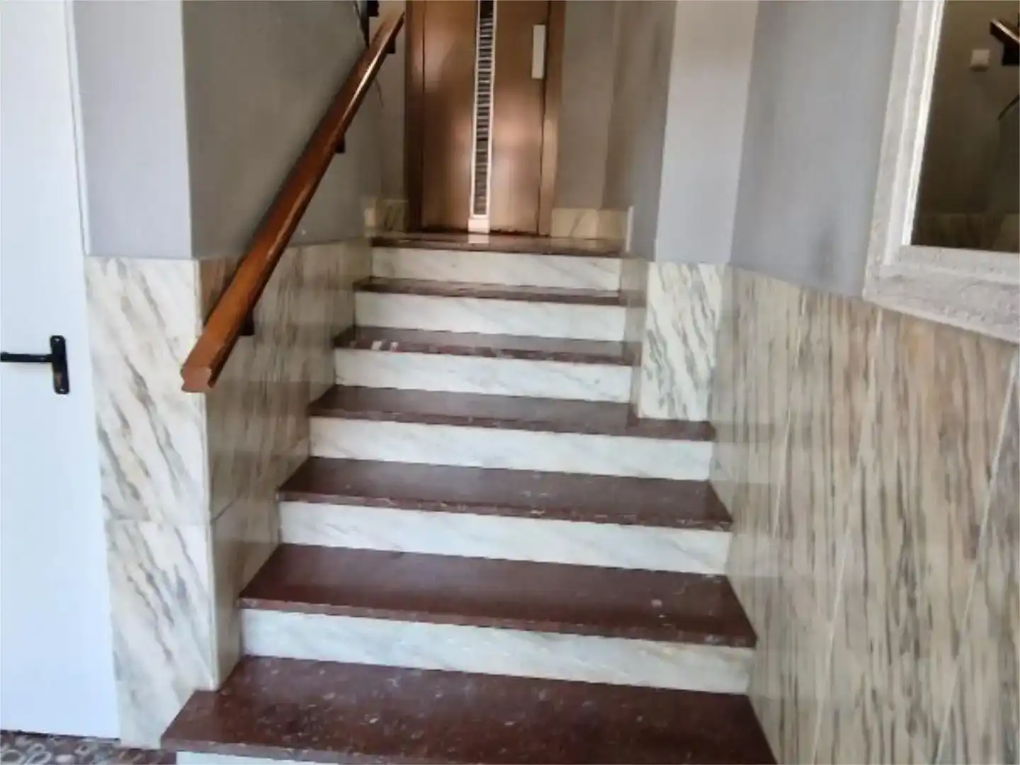 Pis en venda en Cangas de Onís amb Parquet i Balcó